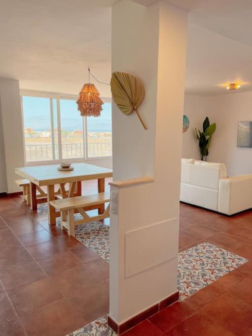 Apartamento Casa Bamboo Corralejo, Espacioso, Piscina Y Parking Екстер'єр фото